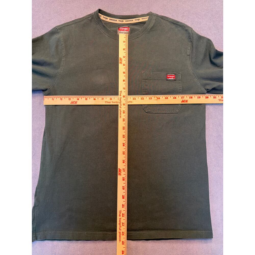 Wrangler Shirt Mens Medium Green Workwear Long Sleeve Pocket Polyester Crewneck - Picture 4 of 7